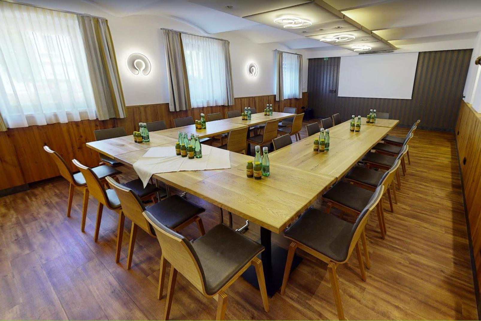 Hotel Zur Post Sankt Valentin Eksteriør billede